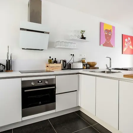 Au Coeur Du Vieux Apartment *